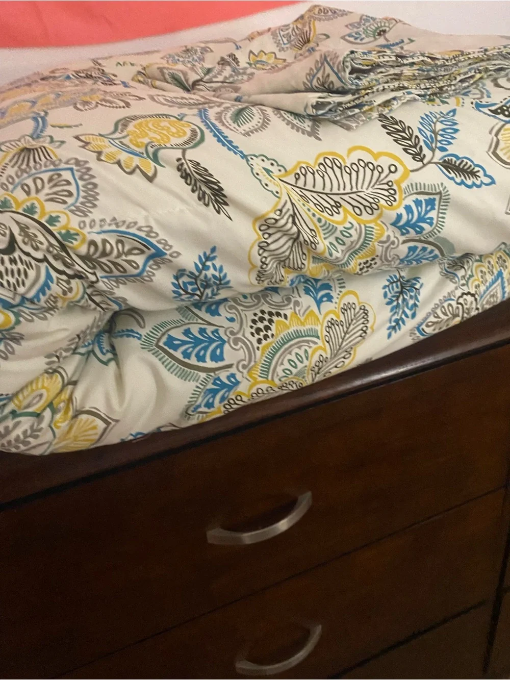 N/A lightweight comforter